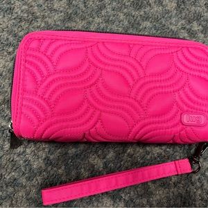 Lug splits do in magenta